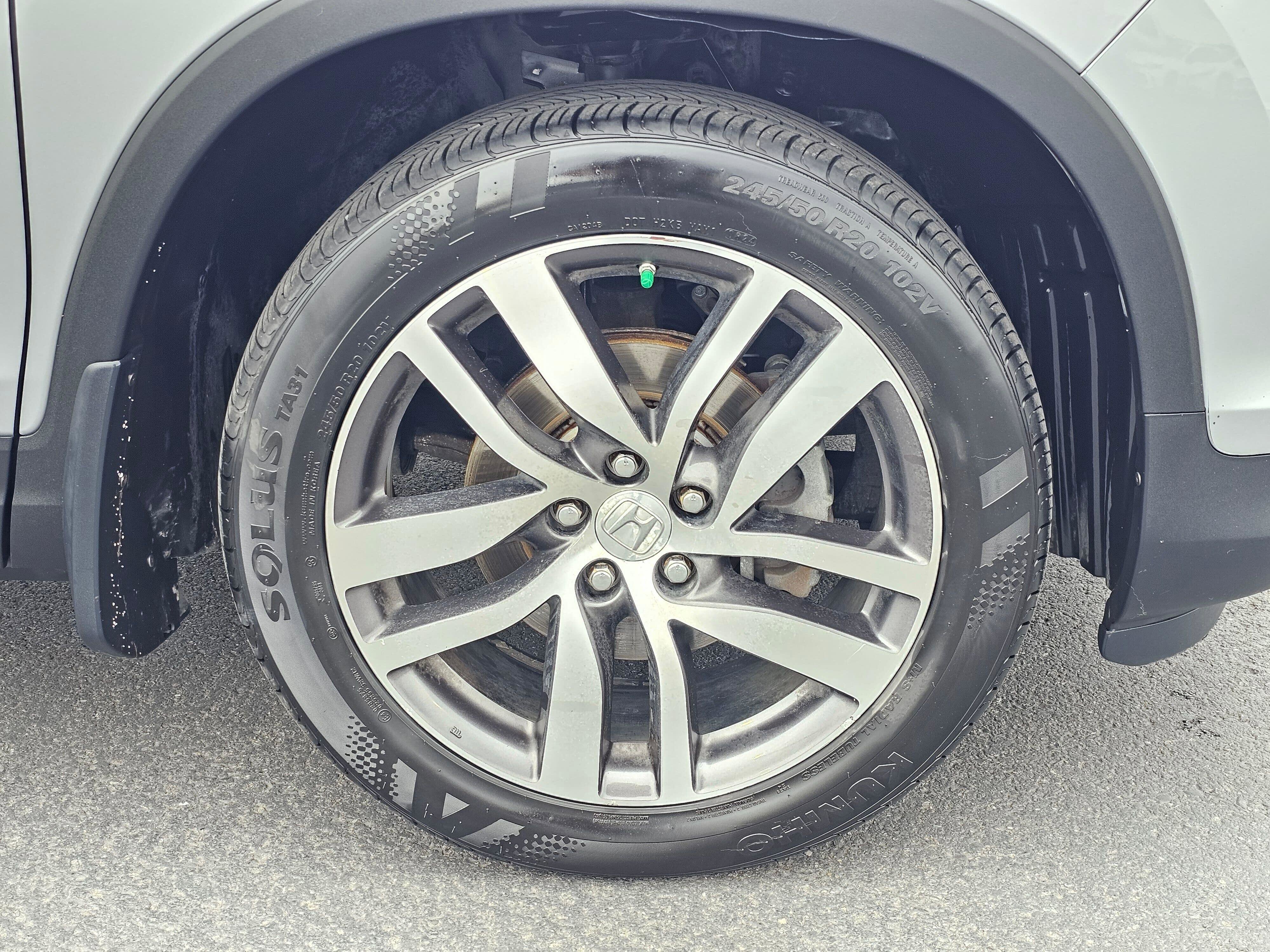 Used 2016 Honda Pilot Touring image 9