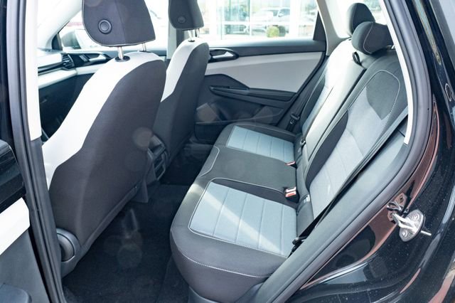 New 2026 Volkswagen Taos S image 28