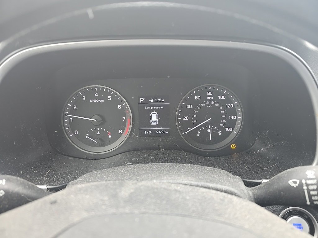 Used 2019 Hyundai Tucson Sport image 3