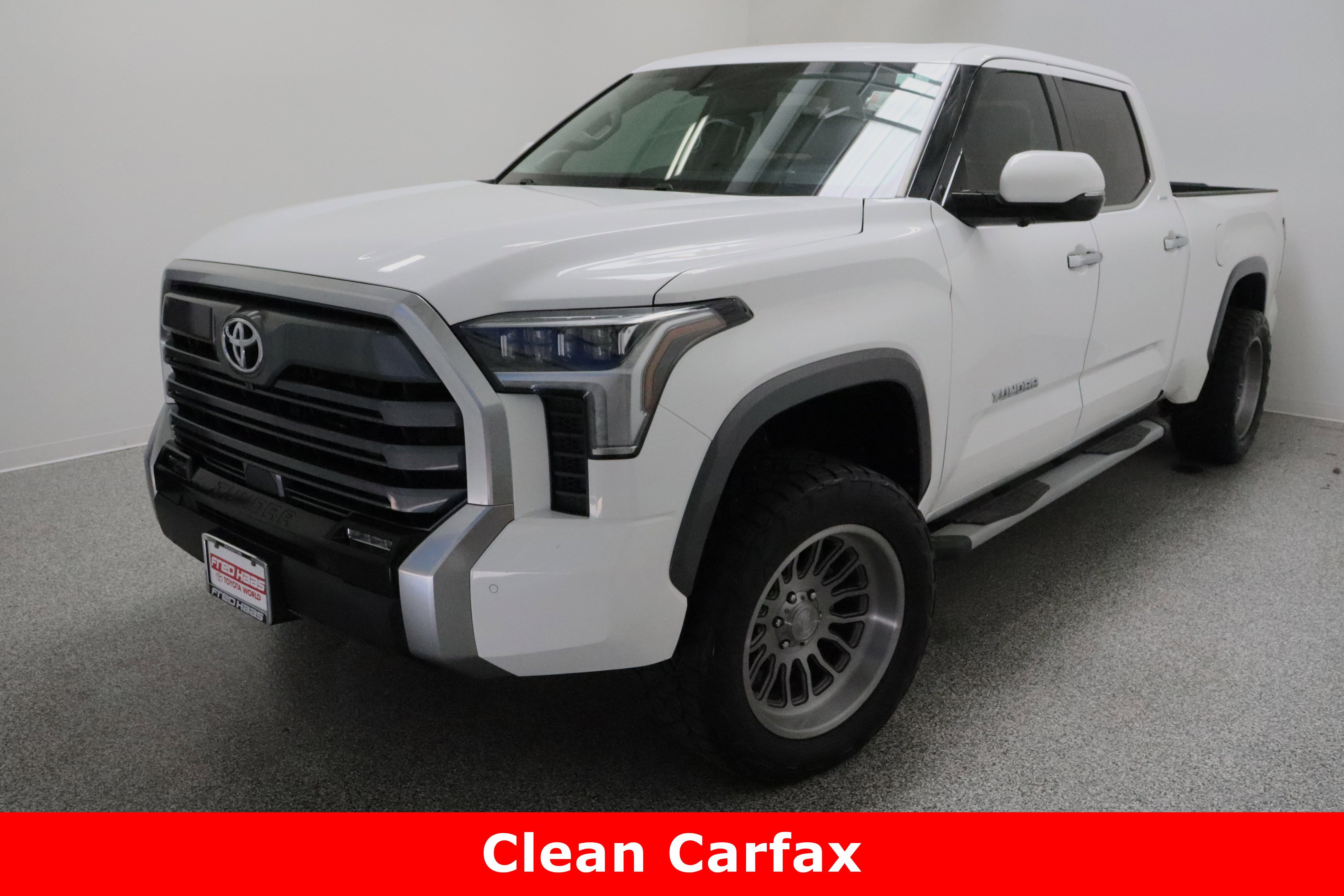 Used 2023 Toyota Tundra Limited image 2