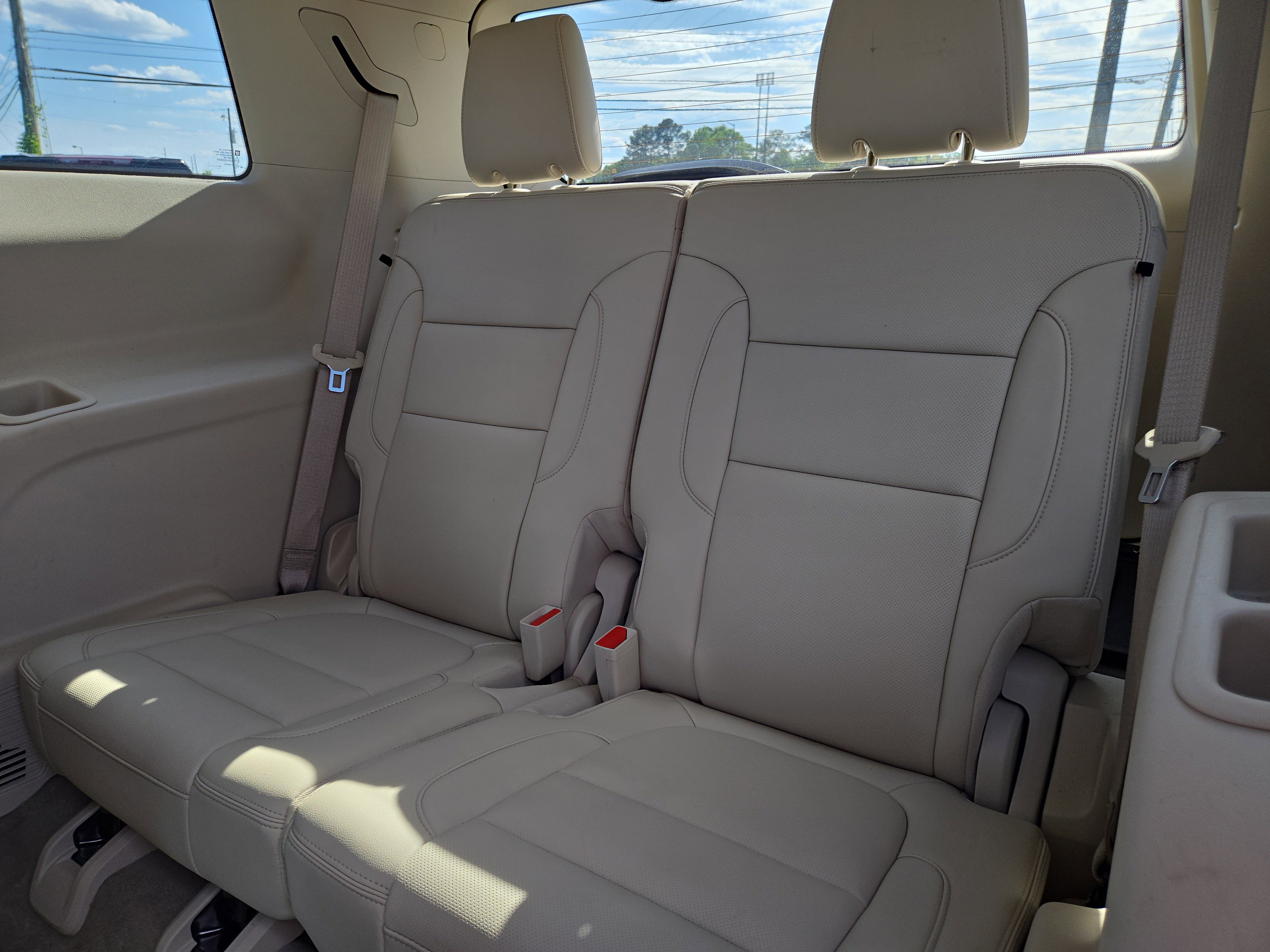 Used 2023 GMC Acadia Denali w/ Denali Technology Package FWD image 14