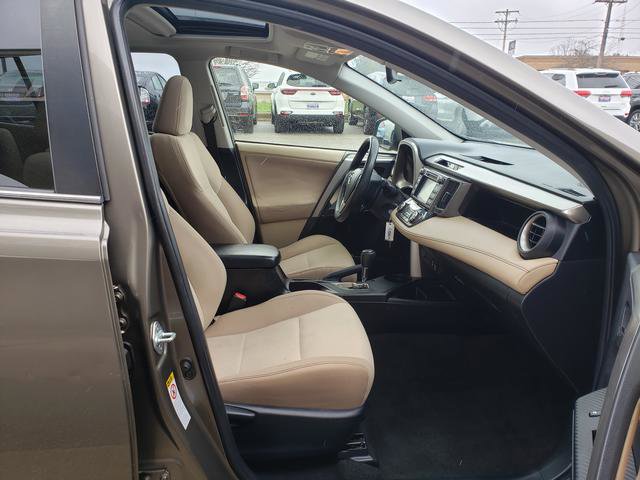 Used 2013 Toyota RAV4 XLE image 19