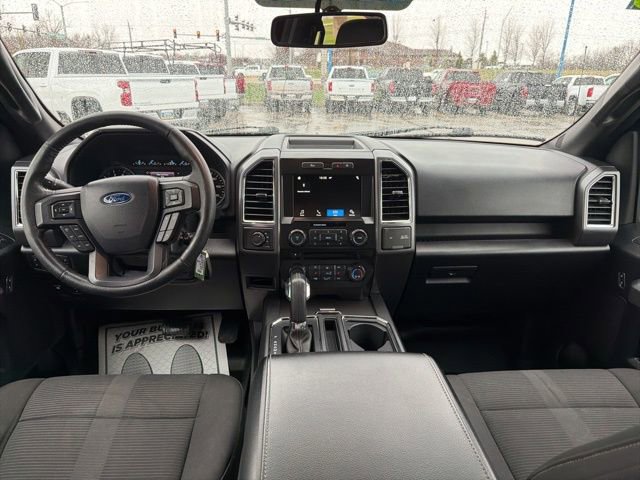 Used 2016 Ford F150 XLT w/ Equipment Group 302A Luxury image 19