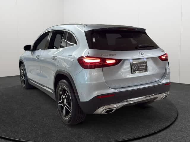 Certified 2026 Mercedes-Benz GLA 250 4MATIC image 4