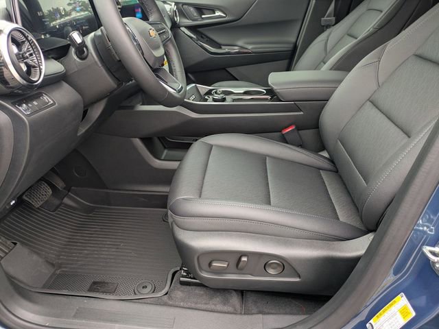 New 2026 Chevrolet Equinox LT FWD image 11