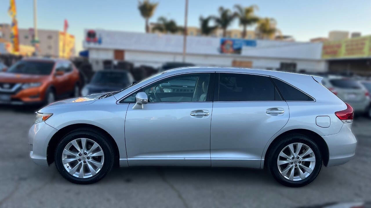Used 2013 Toyota Venza XLE FWD image 7