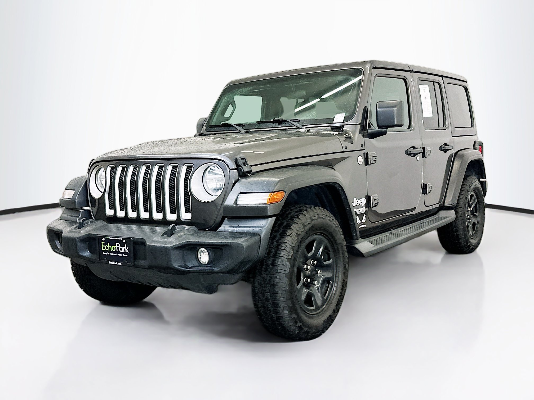 Used 2019 Jeep Wrangler Unlimited Sport S AWD/4WD image 3