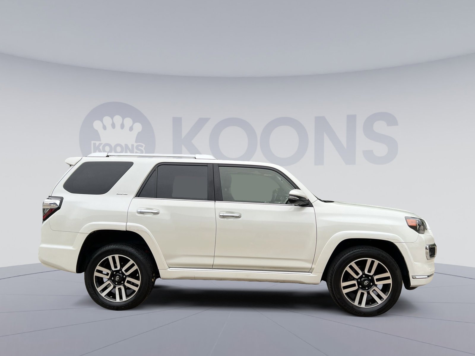 Used 2021 Toyota 4Runner Limited AWD/4WD image 17