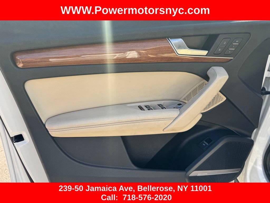 Used 2021 Audi Q5 2.0T Premium Plus w/ Premium Plus Package AWD/4WD image 24