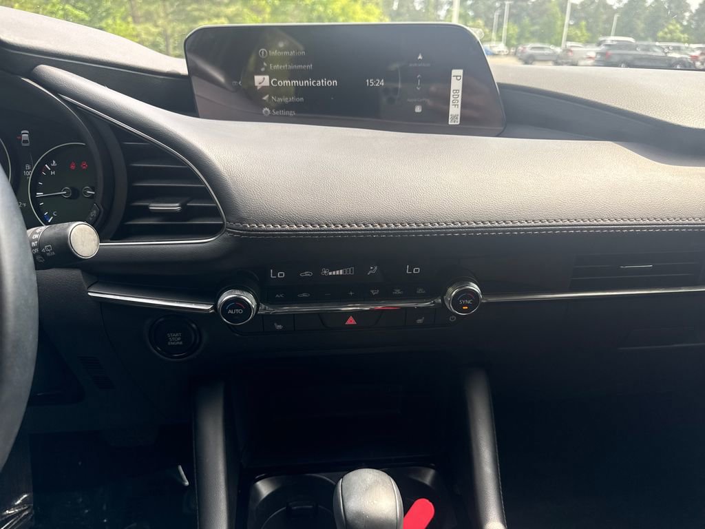 Used 2024 MAZDA MAZDA3 s FWD image 19