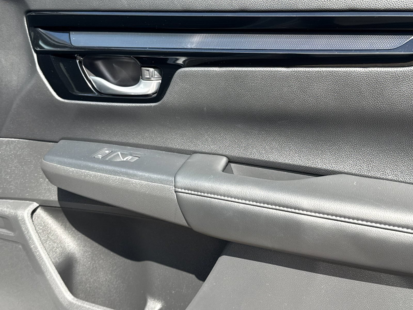 Used 2023 Honda CR-V EX-L image 24