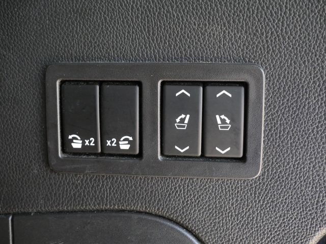 Used 2016 Chevrolet Tahoe LT AWD/4WD image 29