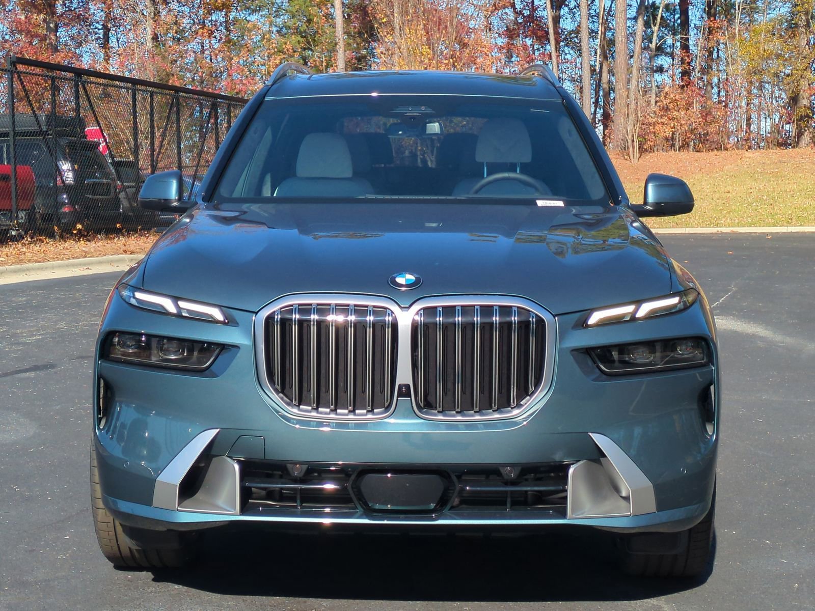 New 2026 BMW X7 xDrive40i image 3