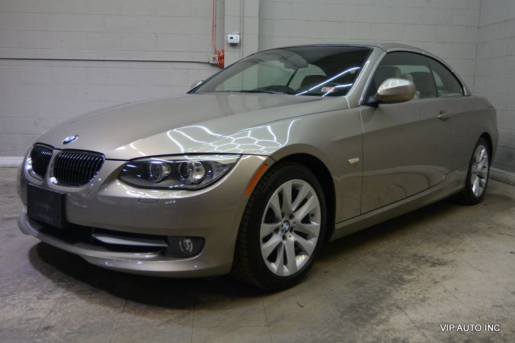 Used 2011 BMW 328i Convertible RWD image 4