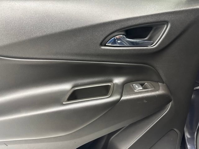 Used 2018 Chevrolet Equinox LT FWD image 23