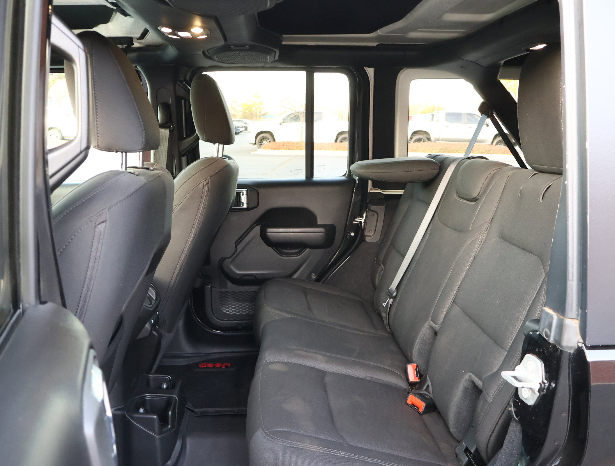 Used 2021 Jeep Wrangler Unlimited Sport image 18