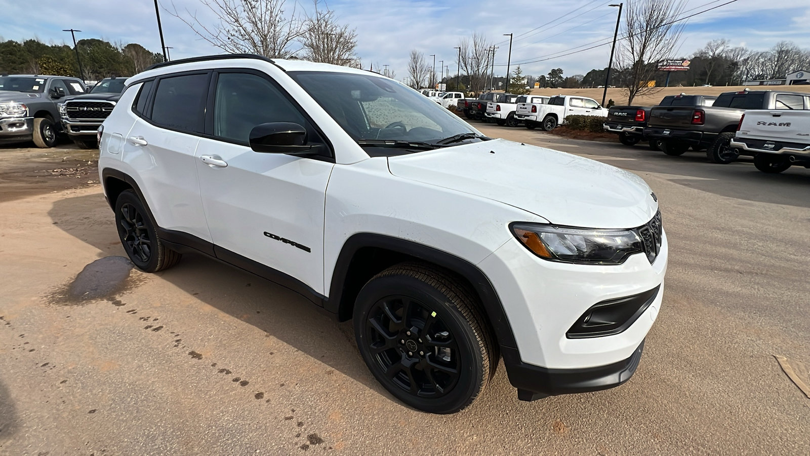 New 2026 Jeep Compass Latitude image 5
