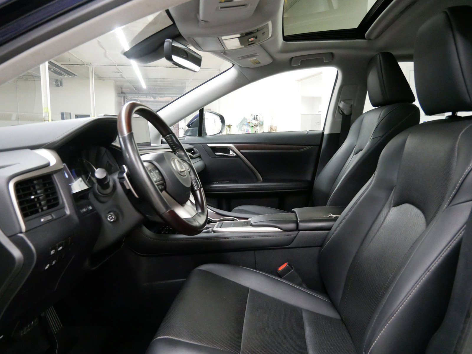 Used 2020 Lexus RX 350 AWD w/ Premium Package image 8