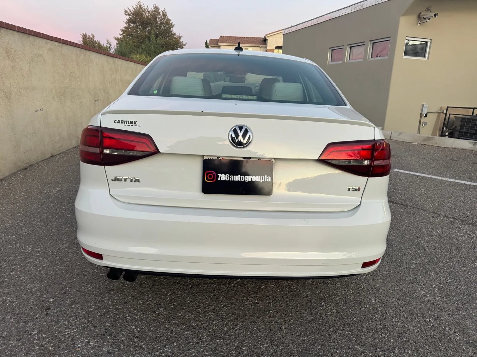 Used 2016 Volkswagen Jetta Sport FWD image 5