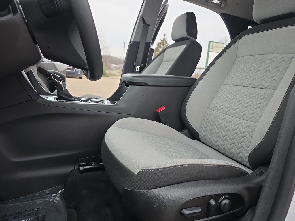 Certified 2024 Chevrolet Equinox LS image 15