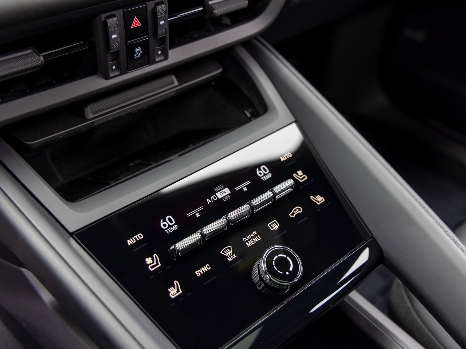 New 2025 Porsche Macan Electric image 37