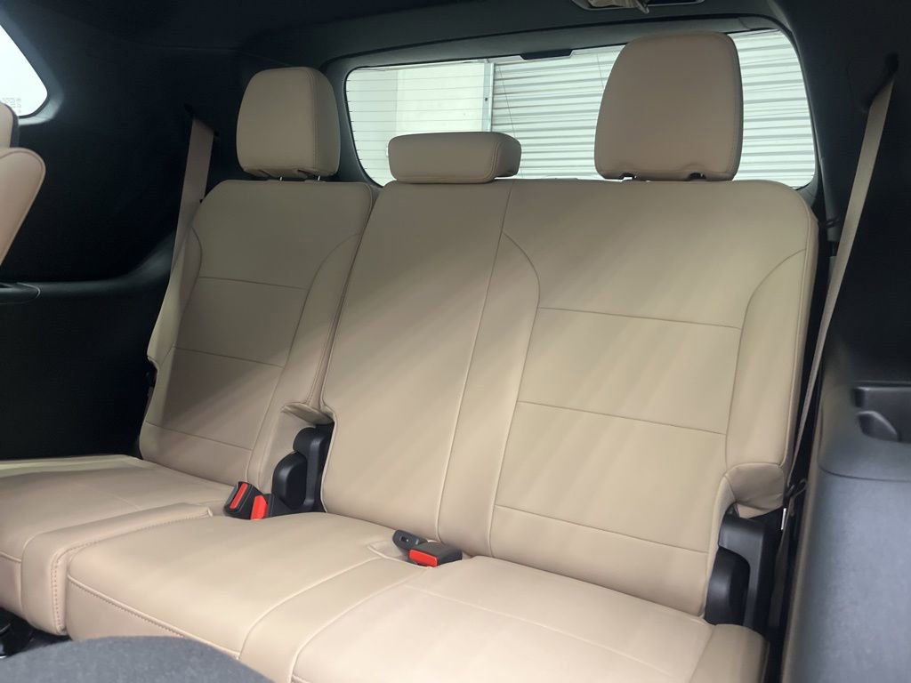 New 2026 Buick Enclave Preferred w/ Power Package image 5