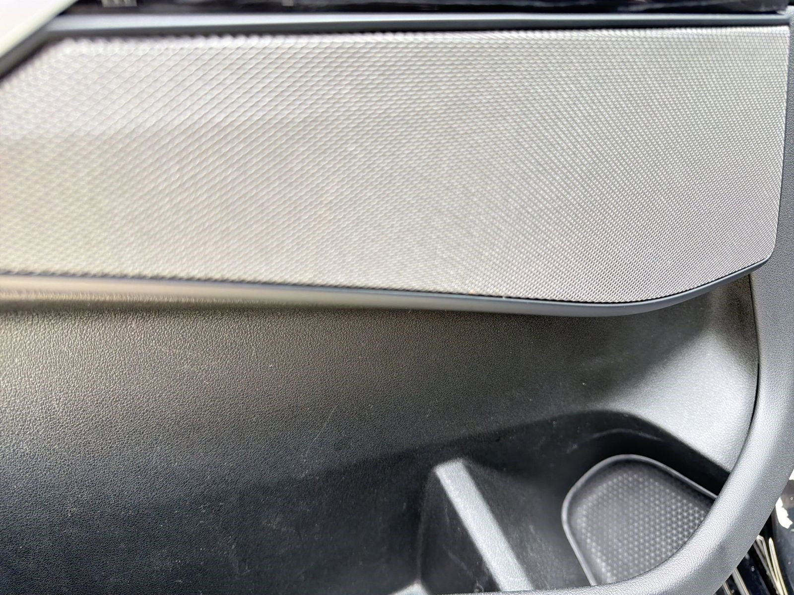 Certified 2023 BMW X7 xDrive40i w/ M Sport Package image 21