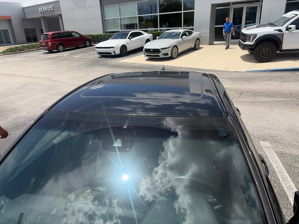 Used 2021 Lexus ES 350 w/ Premium Package FWD image 18