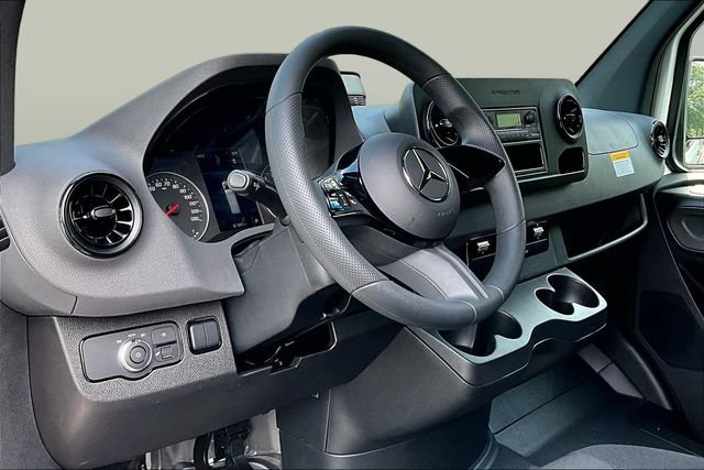 New 2026 Mercedes-Benz Sprinter 2500 image 8