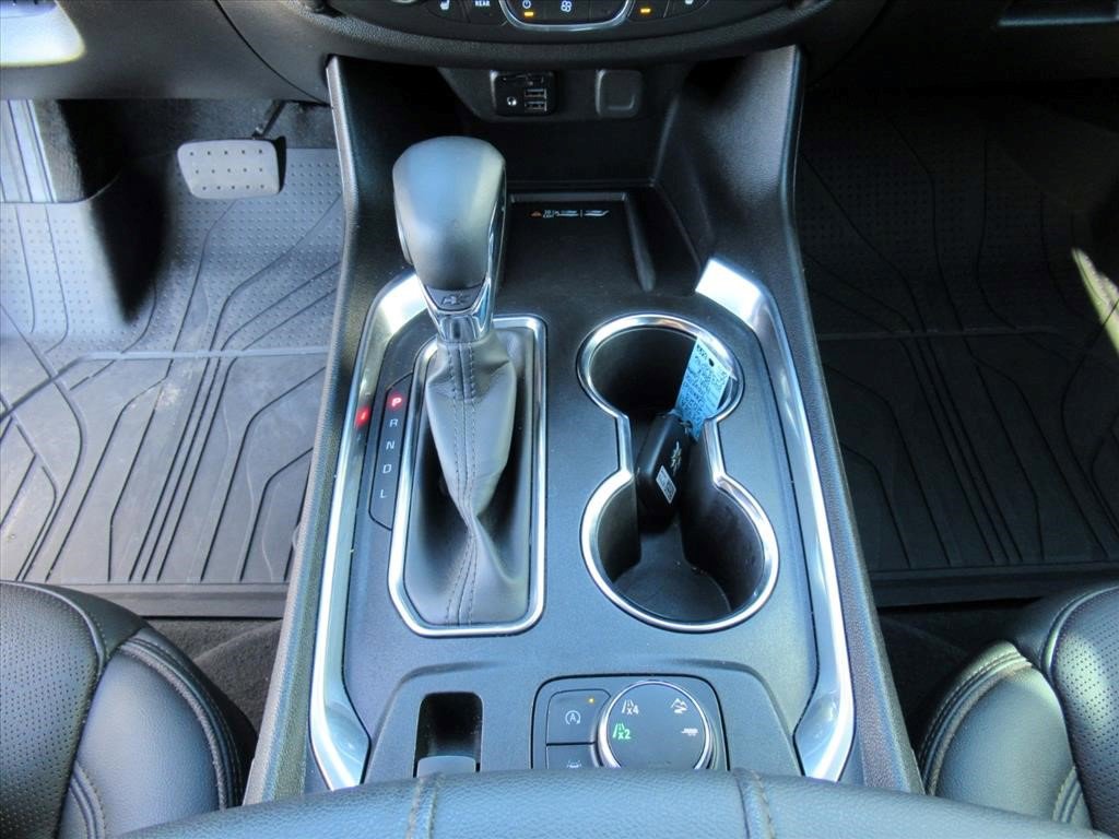 Certified 2023 Chevrolet Traverse High Country w/ LPO, 'HIT The Road' Package image 22