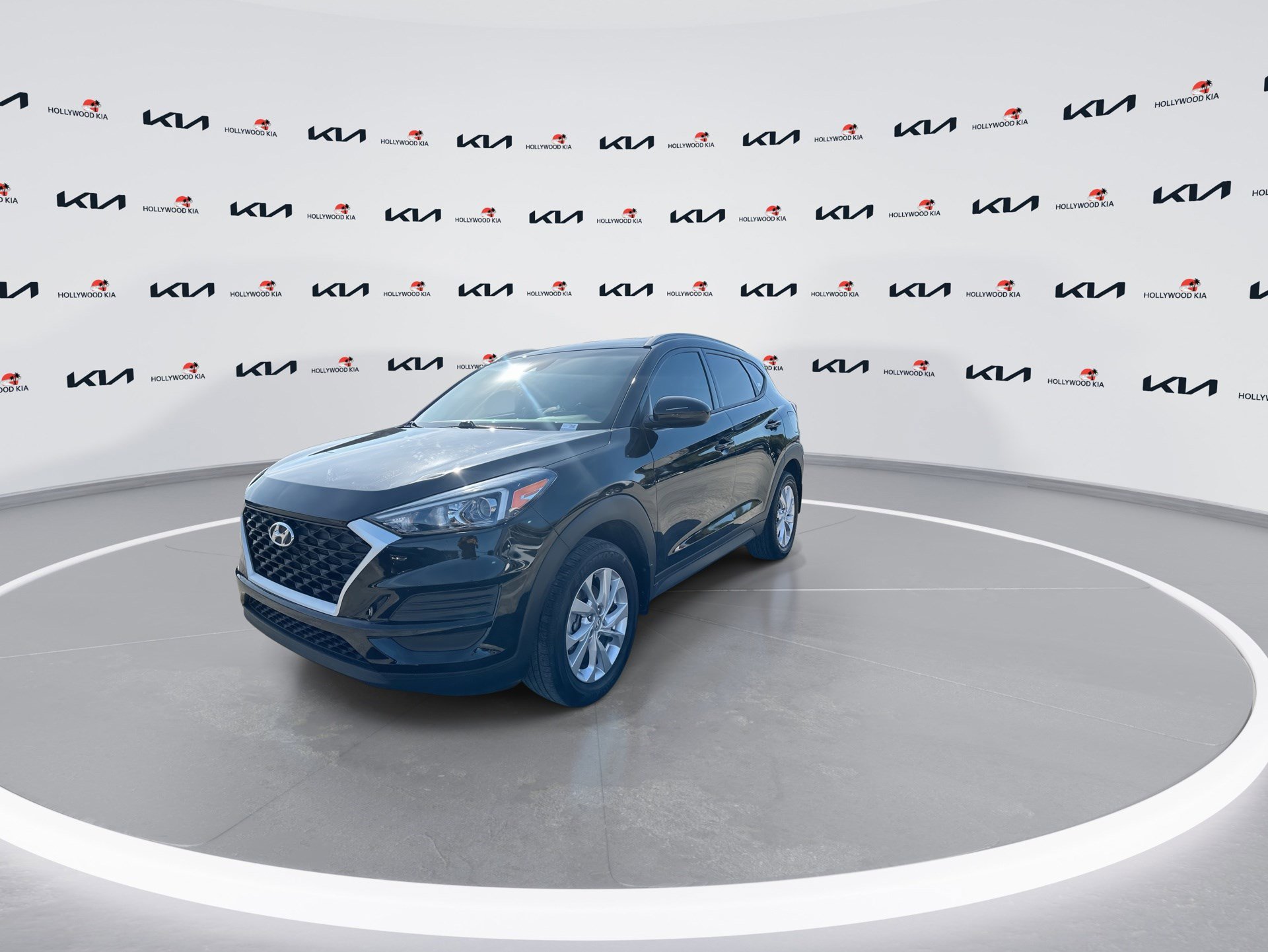 Used 2021 Hyundai Tucson Value FWD image 2