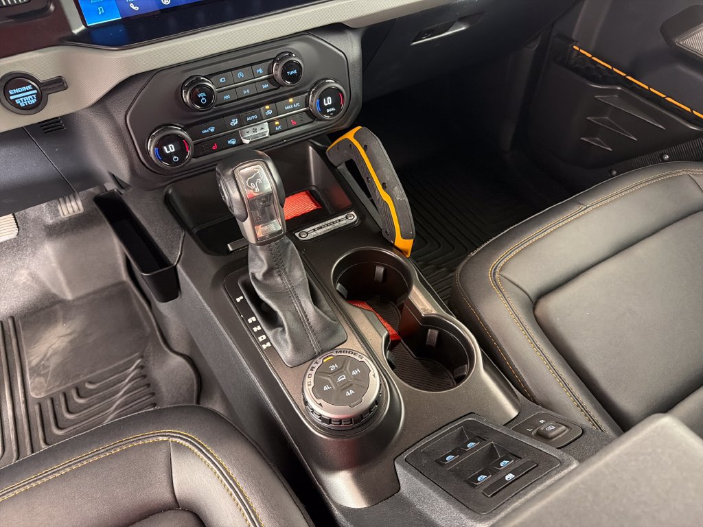 Certified 2021 Ford Bronco Badlands AWD/4WD image 16