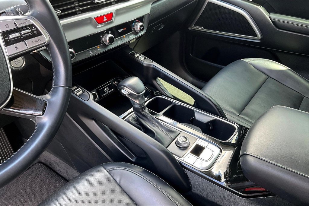 Used 2020 Kia Telluride S w/ S 8 Passenger Seating Package FWD image 18