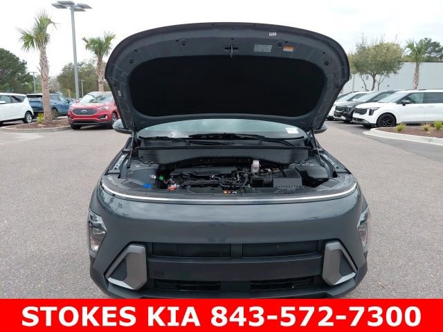 Used 2024 Hyundai Kona SEL w/ Convenience Package image 9