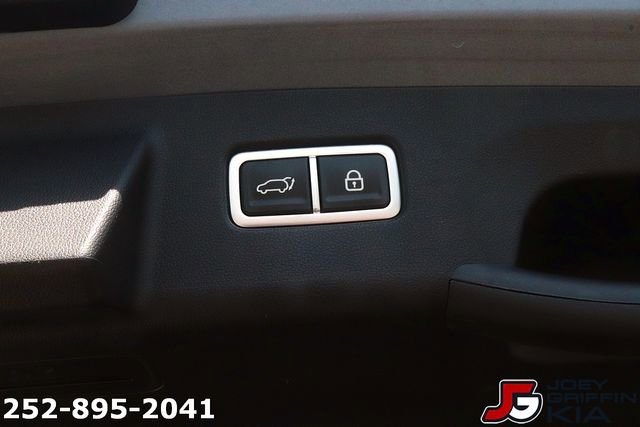 Certified 2023 Kia Sorento SX Prestige AWD/4WD image 19