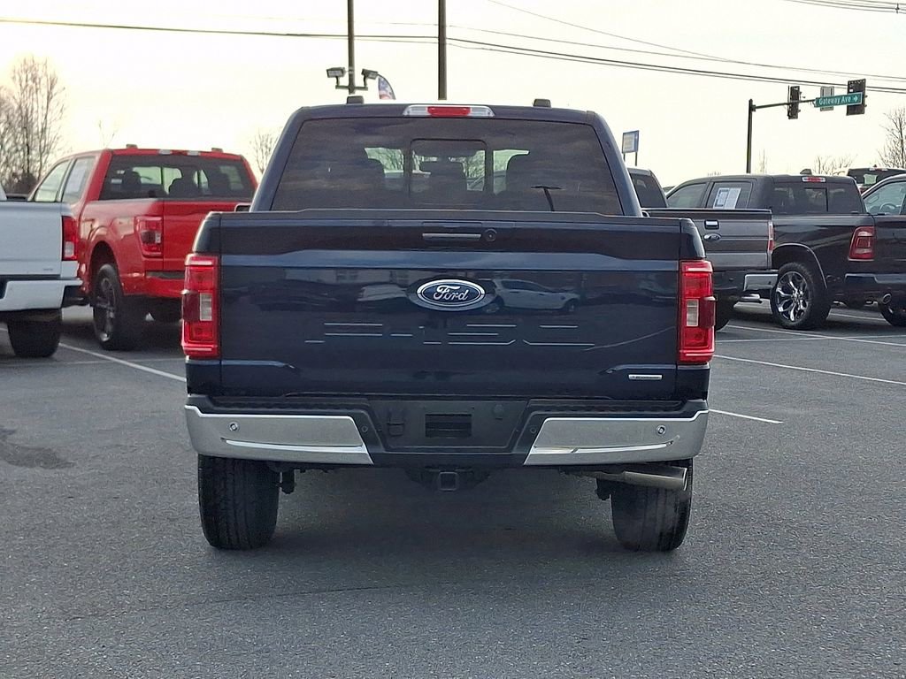 Certified 2022 Ford F150 XLT w/ Equipment Group 302A High image 5