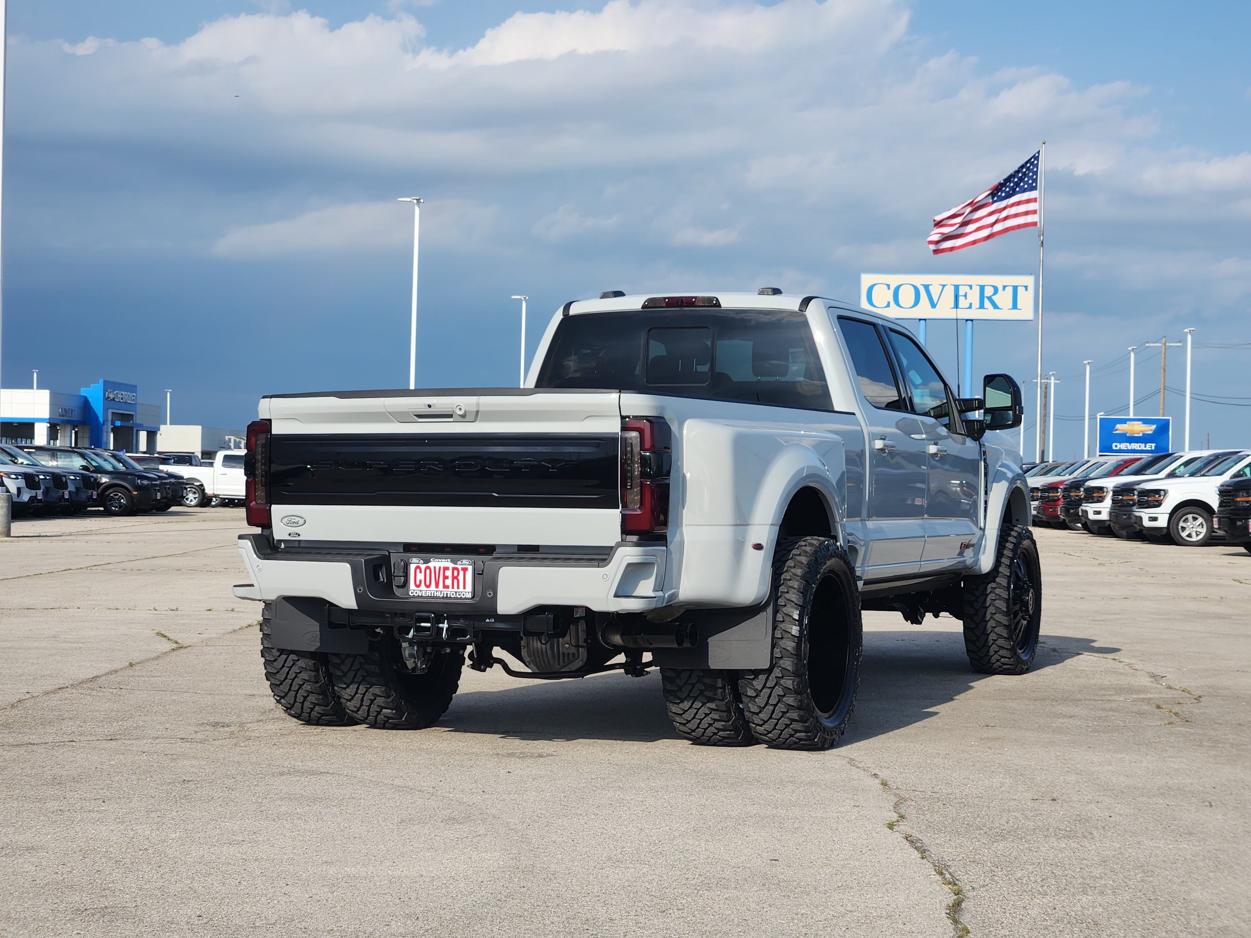 New 2026 Ford F450 Platinum w/ FX4 Off-Road Package AWD/4WD image 7