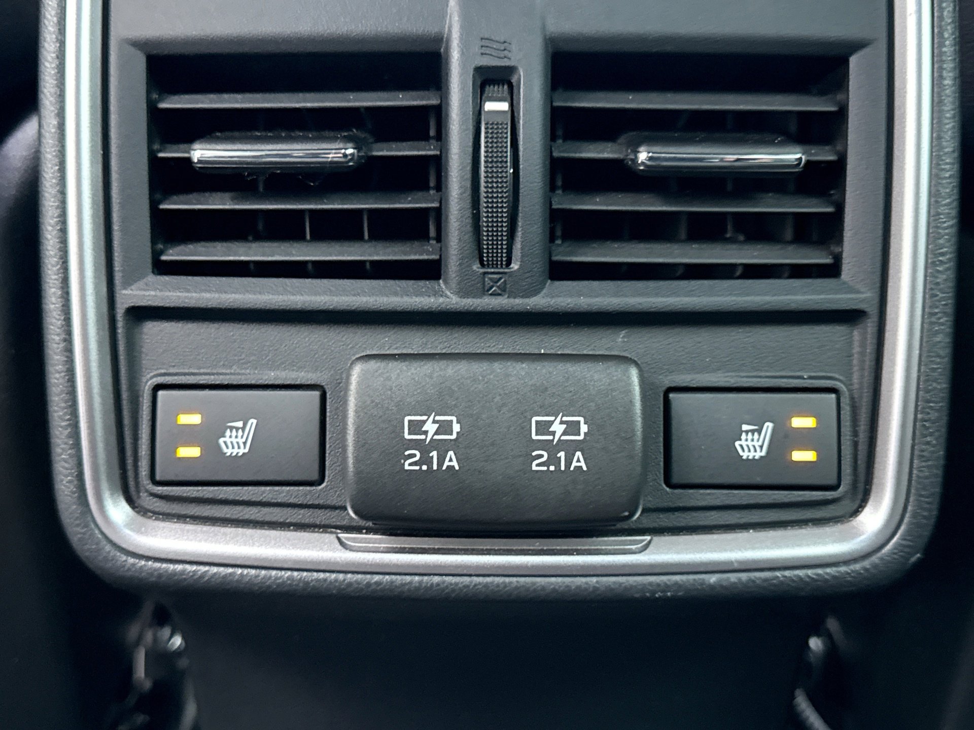 Used 2021 Subaru Forester Touring AWD/4WD image 22
