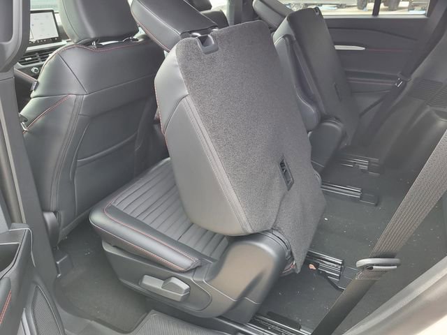 New 2026 Ford Explorer ST-Line w/ ST-Line Street Pack image 13