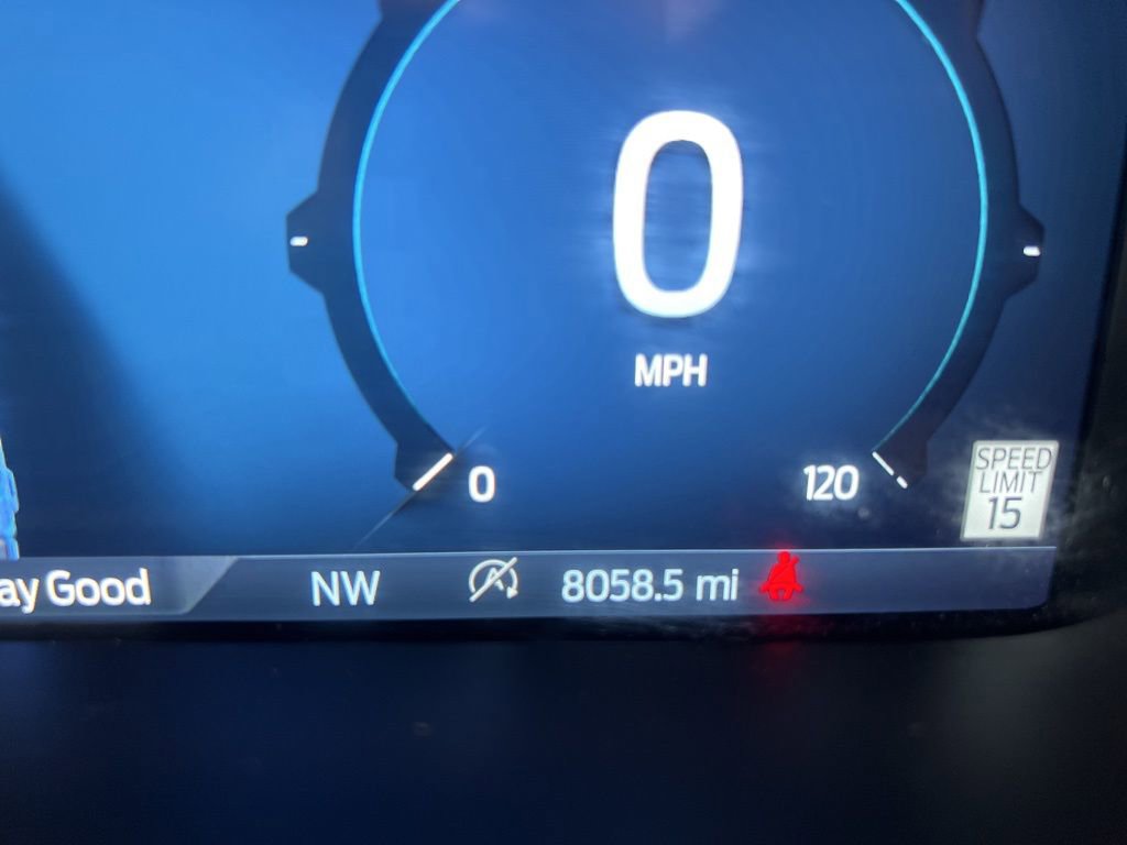 Used 2025 Ford F150 Lariat w/ Equipment Group 501A Mid AWD/4WD image 4