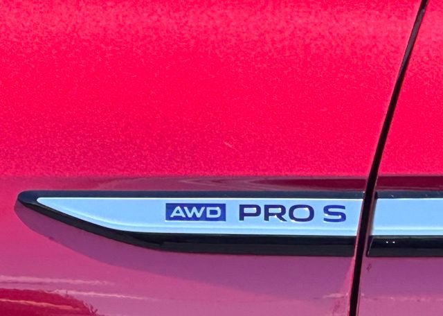 Used 2021 Volkswagen ID.4 Pro S w/ Gradient Package AWD/4WD image 11