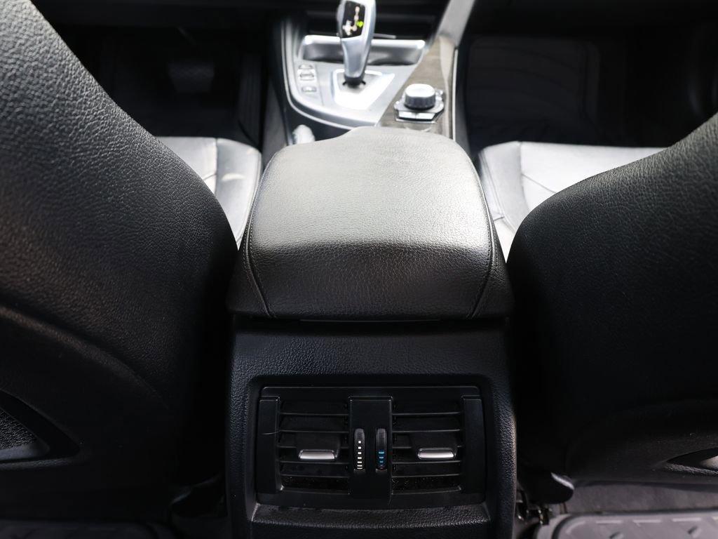 Used 2015 BMW 328i Sedan image 25