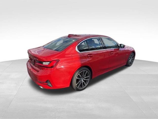 Used 2022 BMW 330e xDrive w/ Premium Package image 3