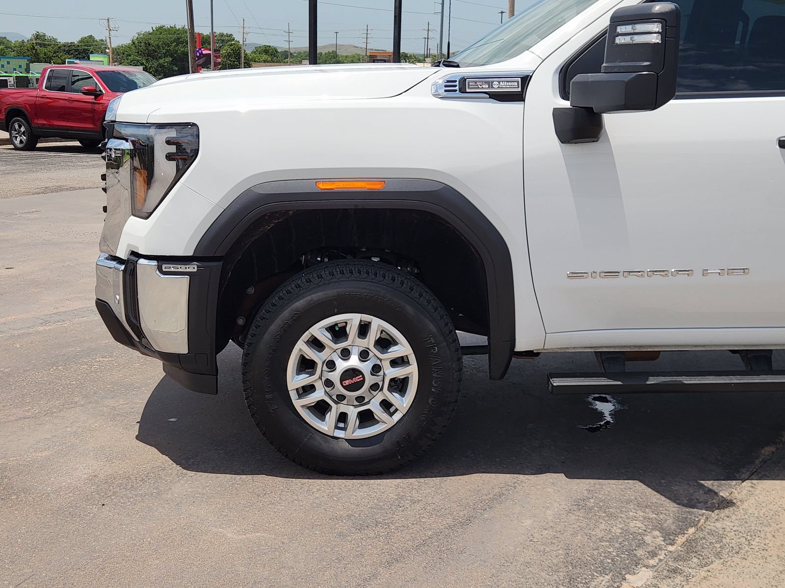 Used 2026 GMC Sierra 2500 Pro w/ 1SA Pro Safety Plus Package AWD/4WD image 9