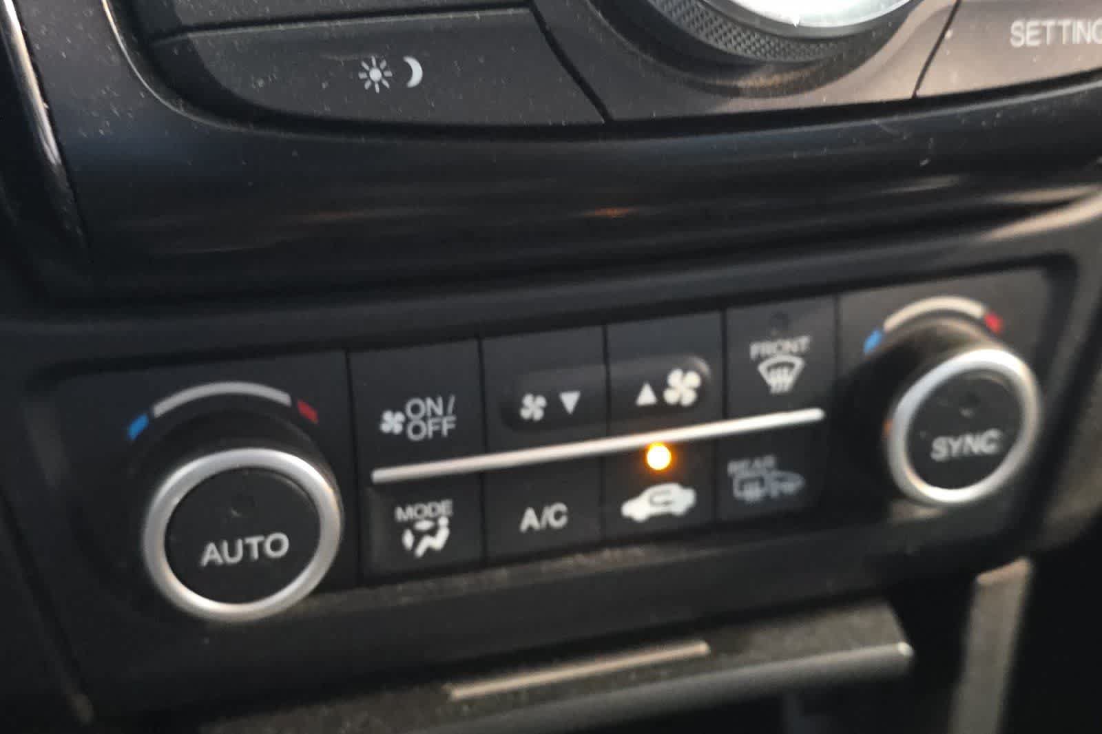 Used 2017 Acura ILX FWD image 21