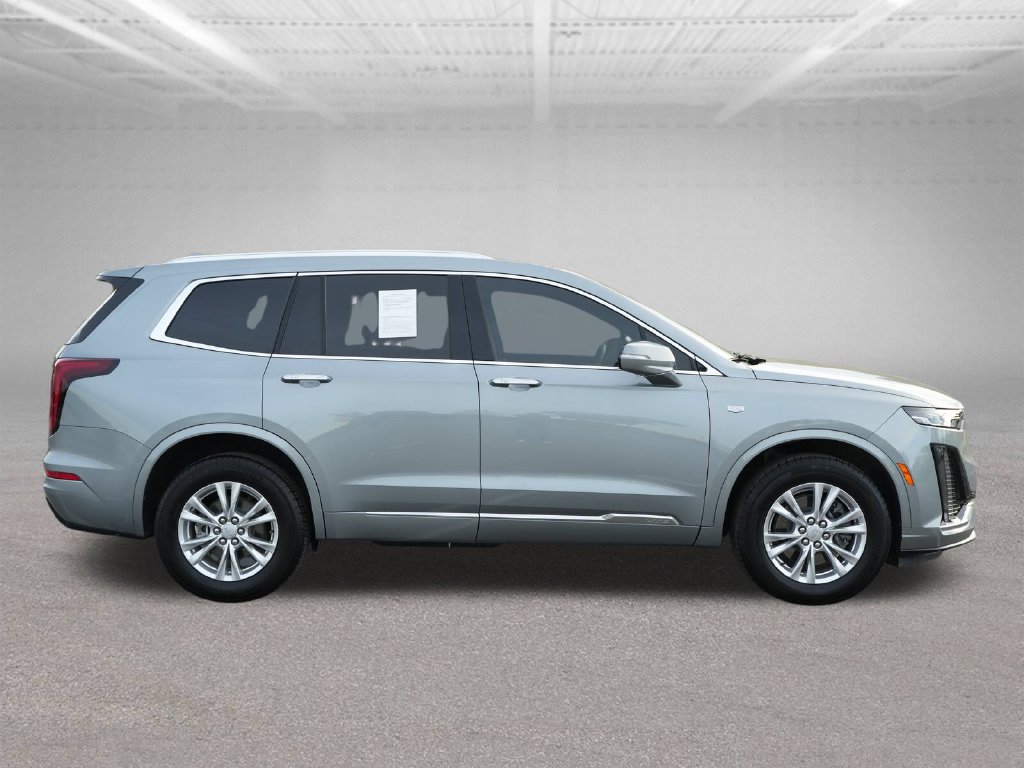 Used 2024 Cadillac XT6 Luxury AWD/4WD image 10