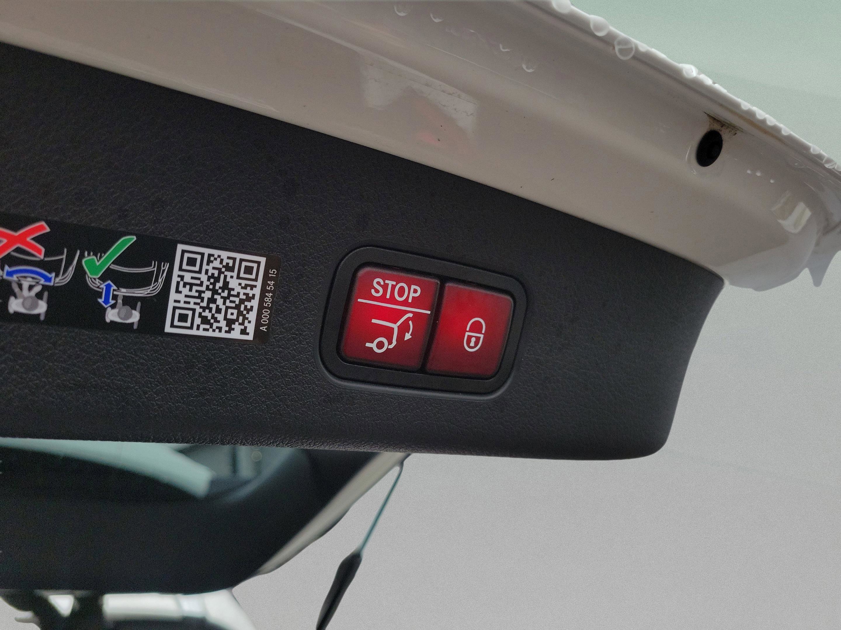 Certified 2026 Mercedes-Benz GLC 300 image 6