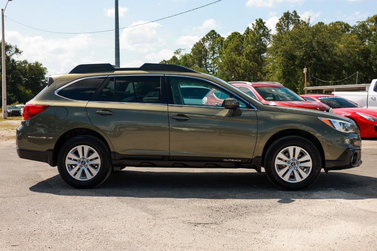 Used 2015 Subaru Outback 2.5i Premium AWD/4WD image 13