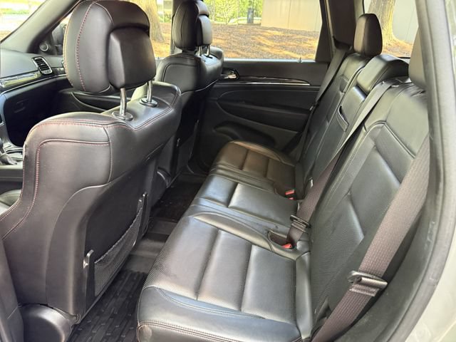 Used 2021 Jeep Grand Cherokee Trailhawk w/ Trailhawk Luxury Group AWD/4WD image 14