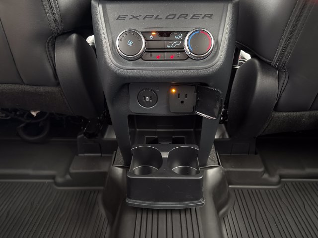 New 2026 Ford Explorer ST-Line w/ ST-Line Street Pack AWD/4WD image 16